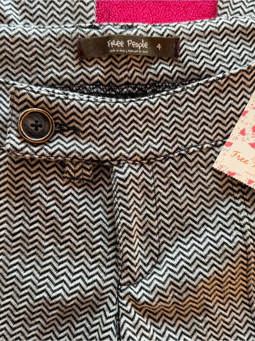 Free People Women’s Black & White Chevron Flare Pants - Picture 2 of 3